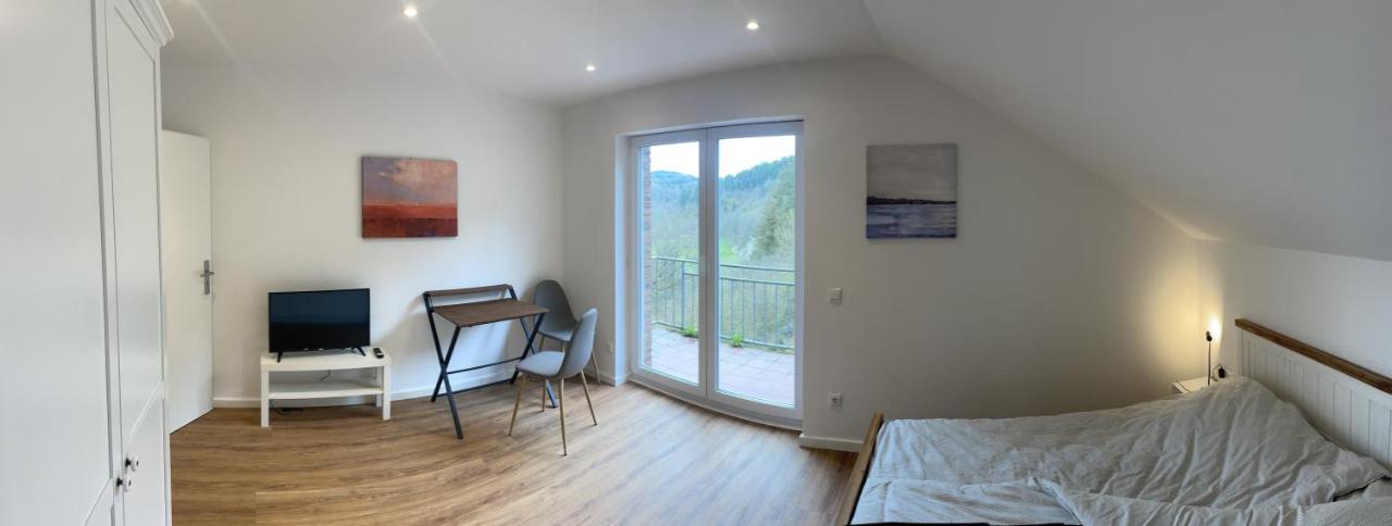 Appartamento Traumhaus Am Wald 2 Daun Esterno foto